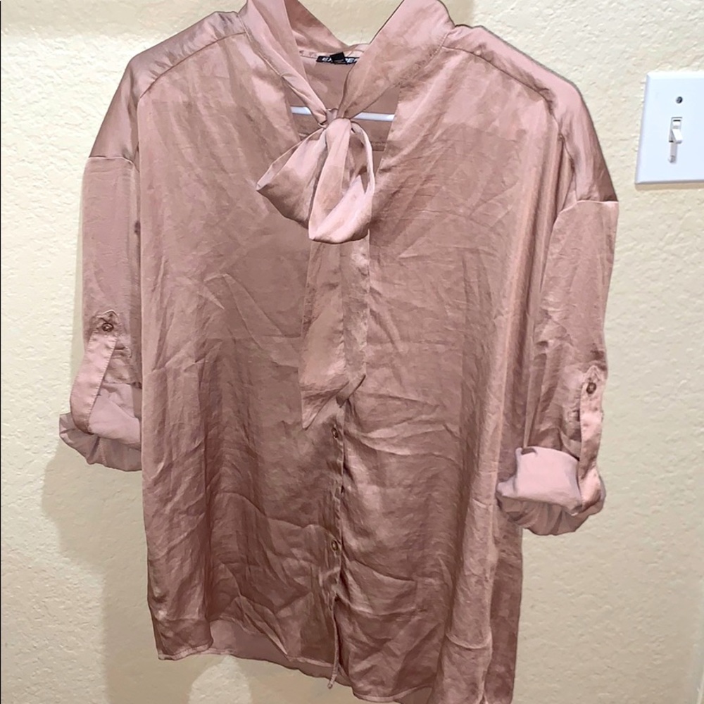 🔥SALE 4/$20‼️ EXPRESS Blush Pink Oversized Blouse